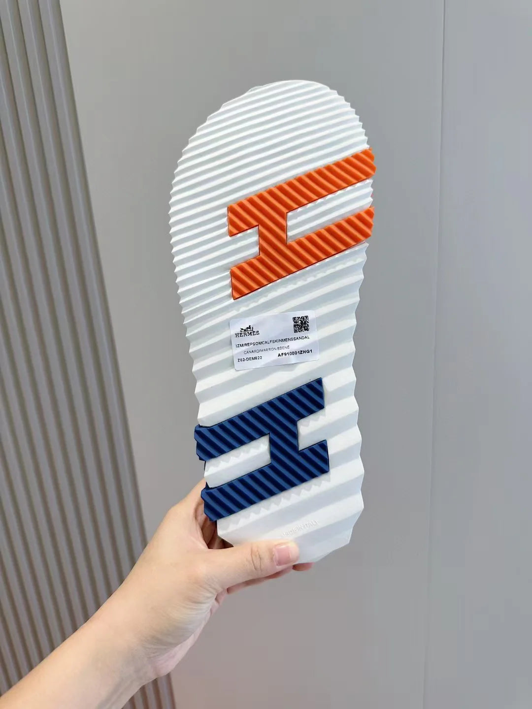 Men's sandals and slippers