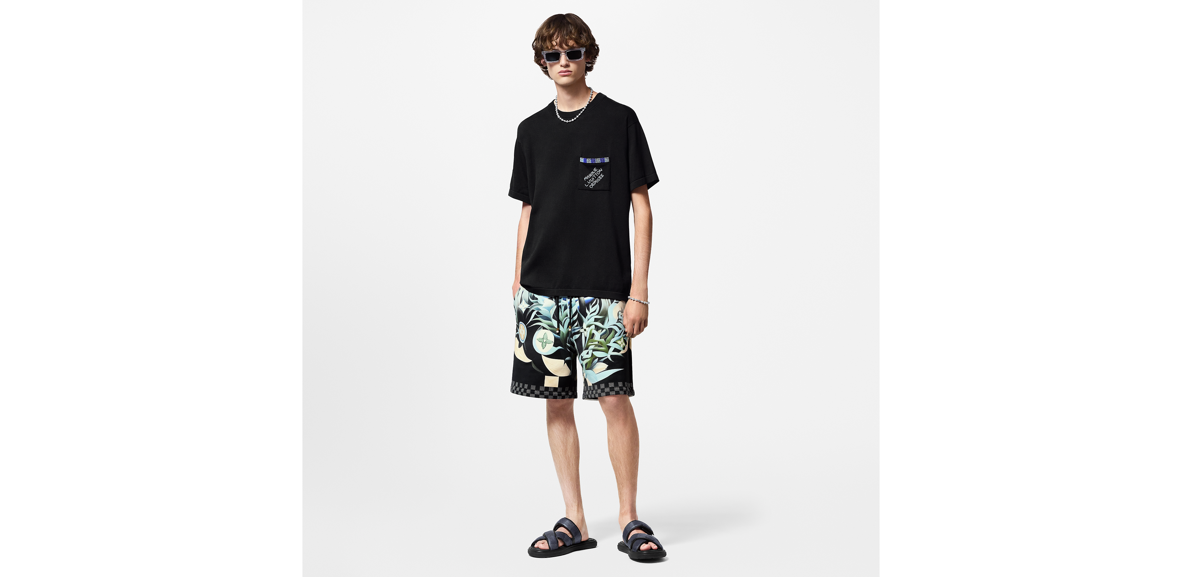 Embroidered Pockets T Shirt