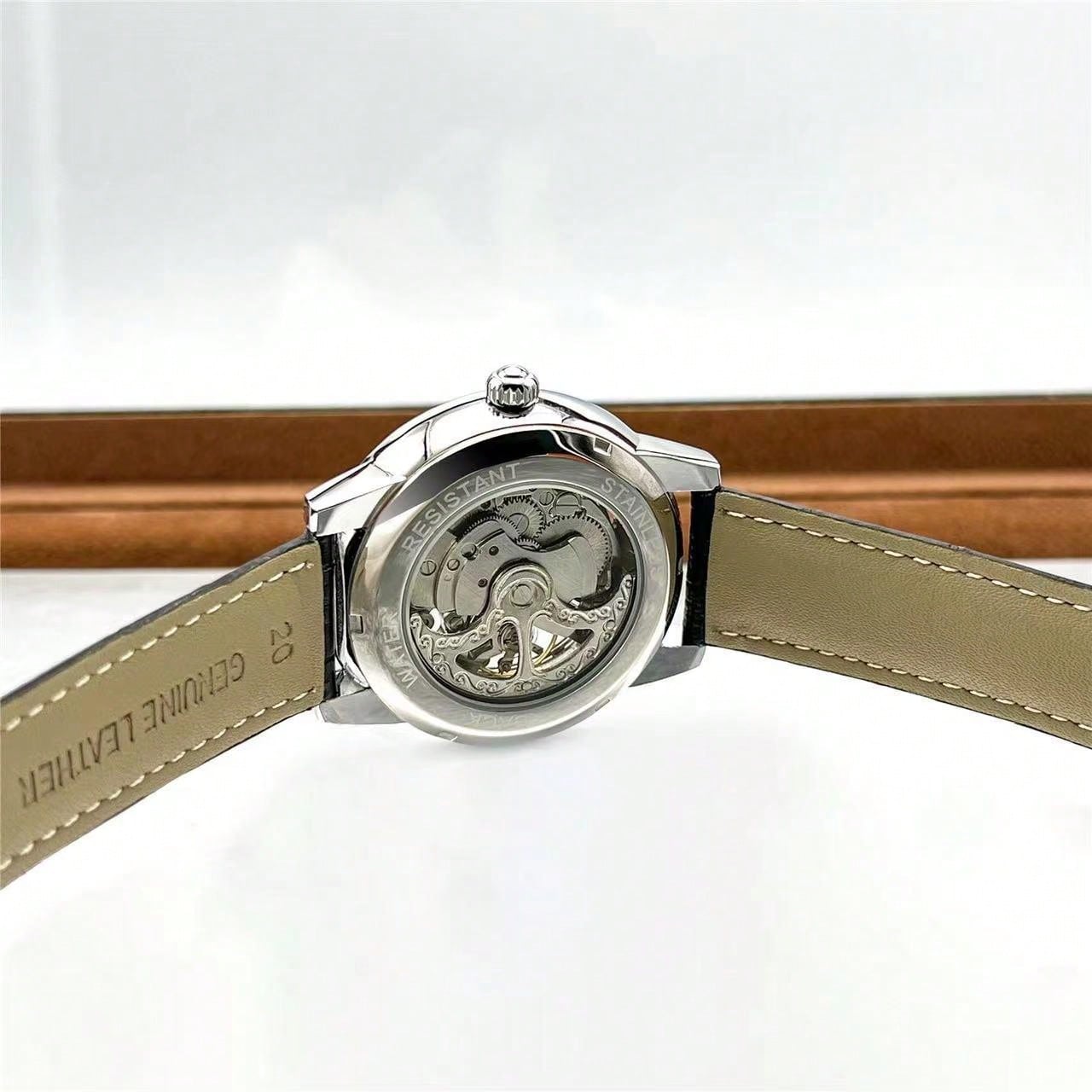 Blue - Black Leather - Automatic -43mm