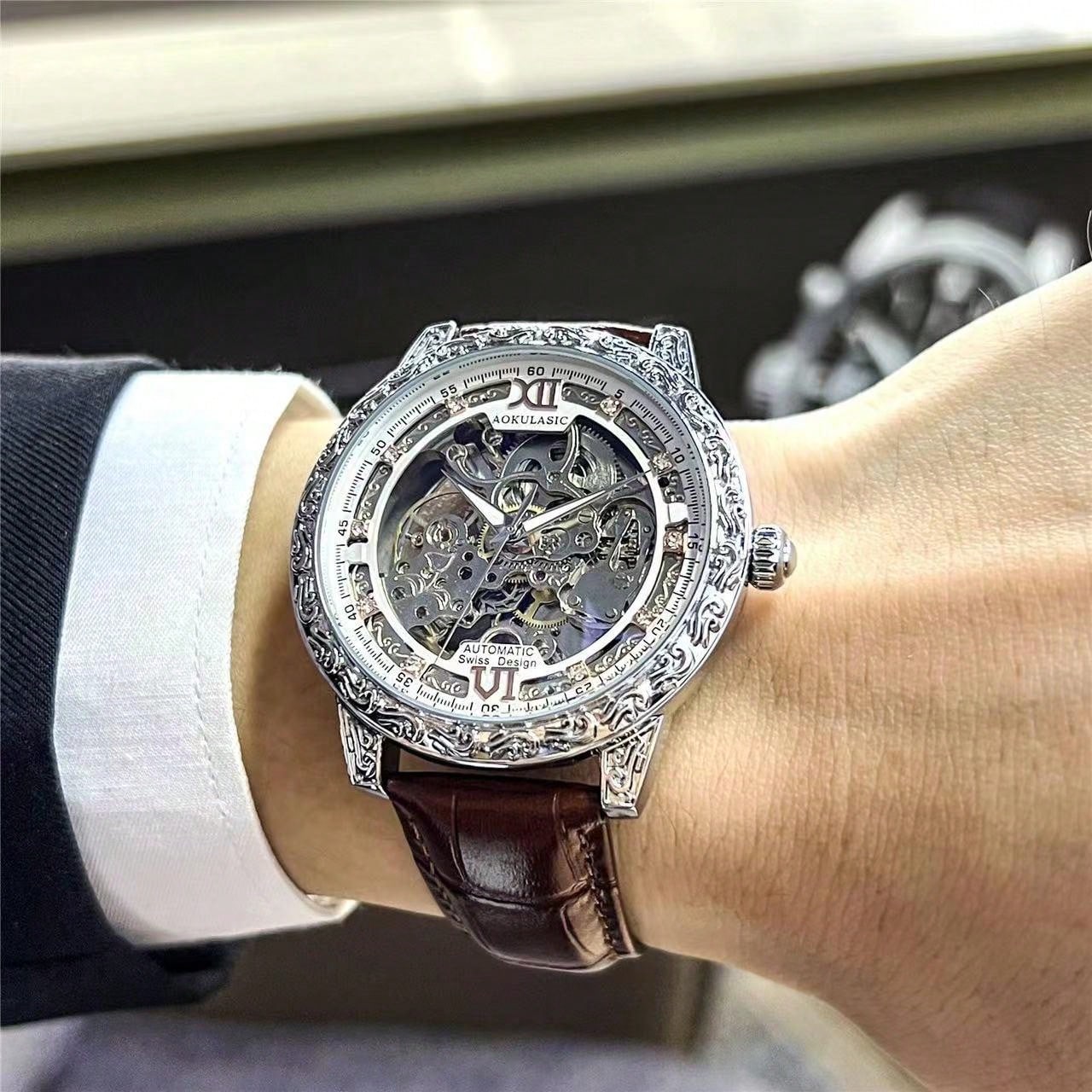Blue - Black Leather - Automatic -43mm
