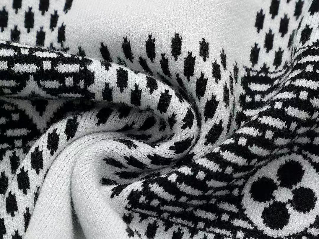Chessboard Old Flower Customized Wool Sweater