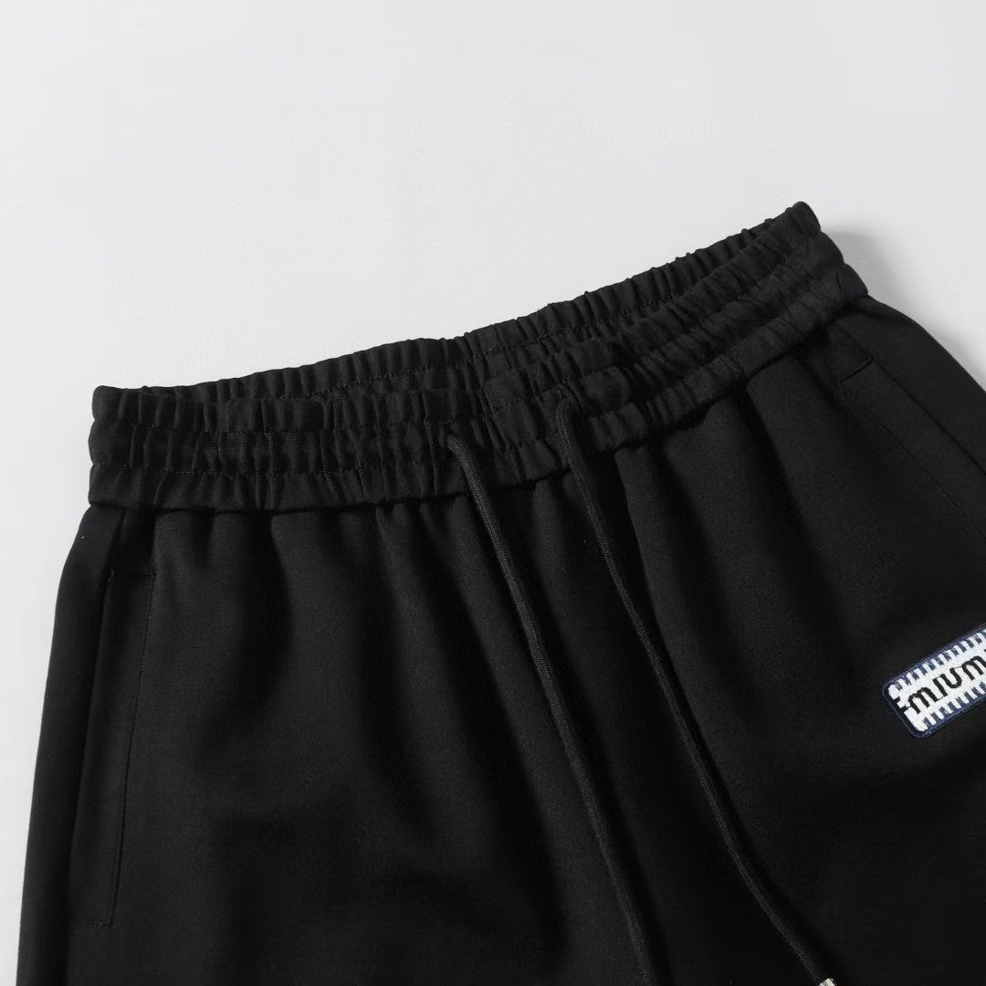 2025 early spring new casual shorts