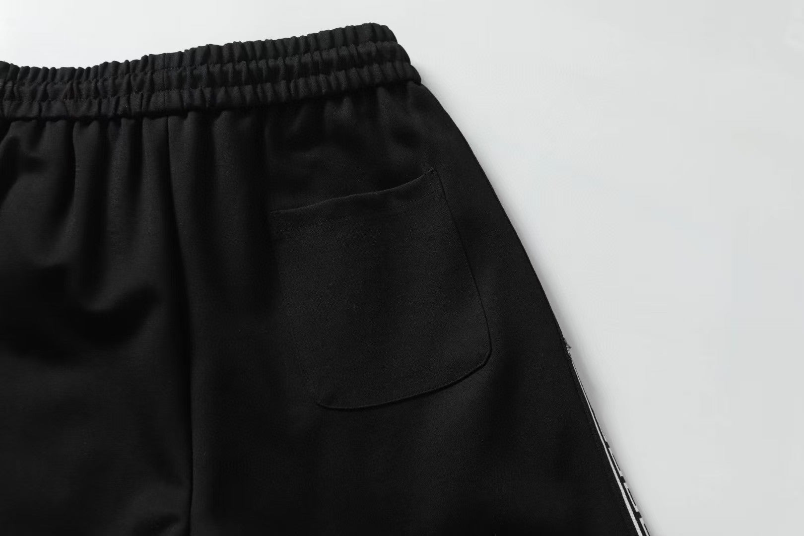 2025 early spring new casual shorts