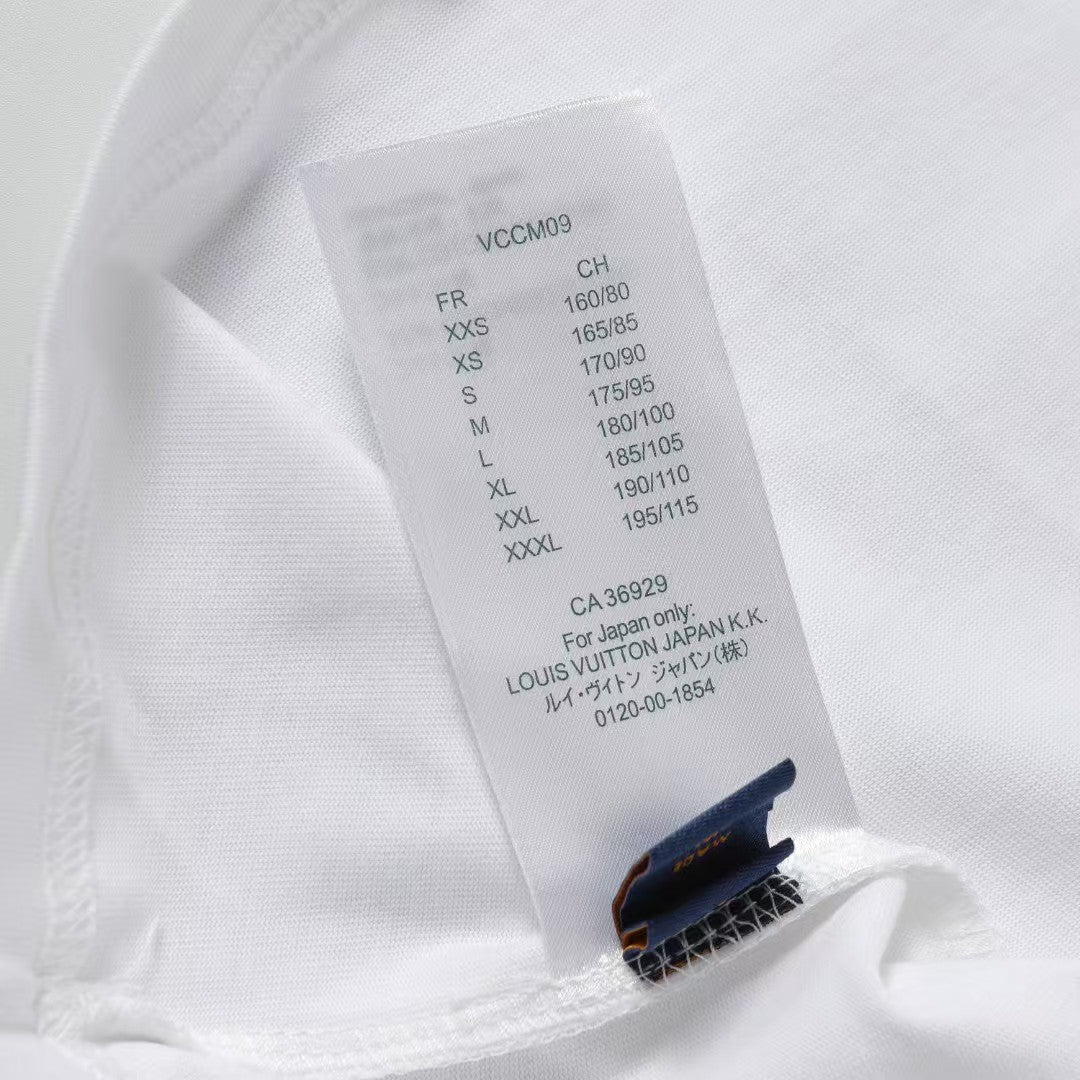 Early Spring New Round Neck Embroidered T-shirt