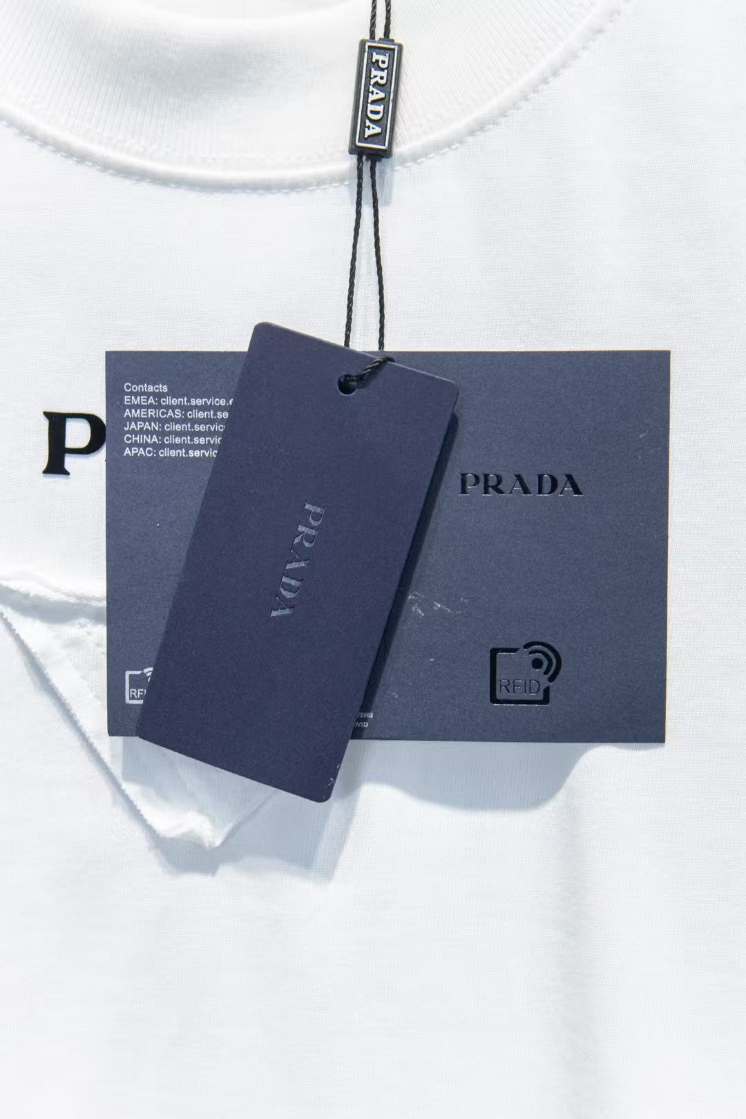 New round neck T-shirt