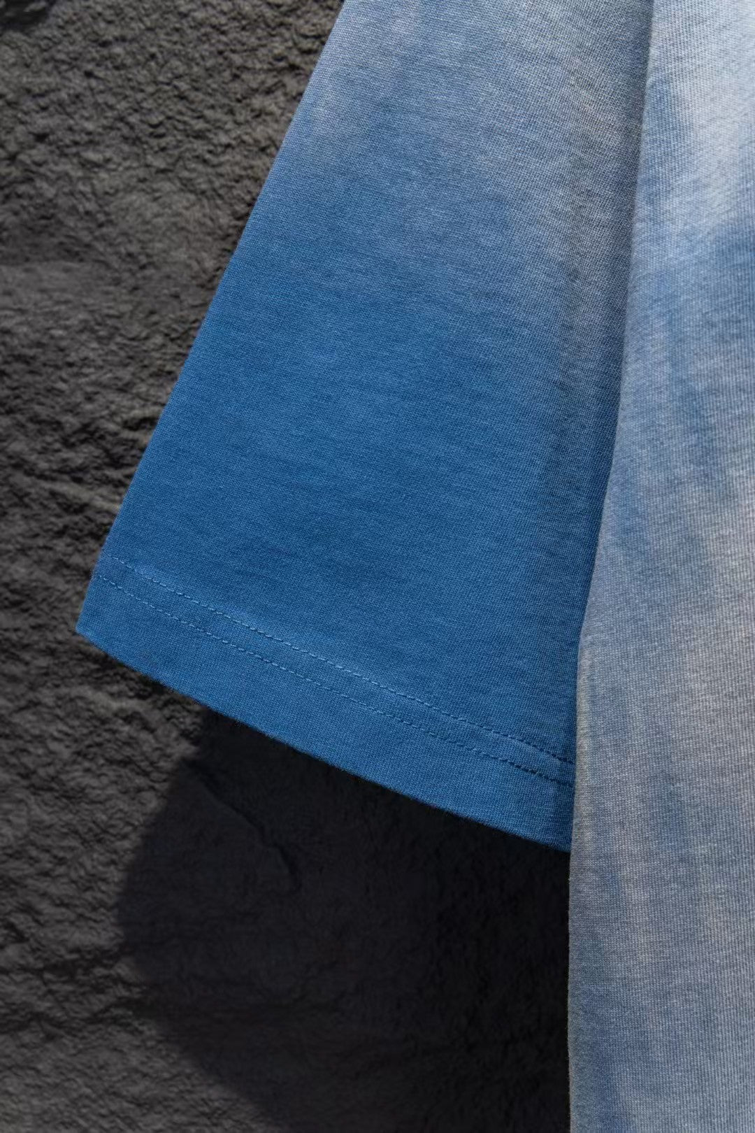 New round neck T-shirt
