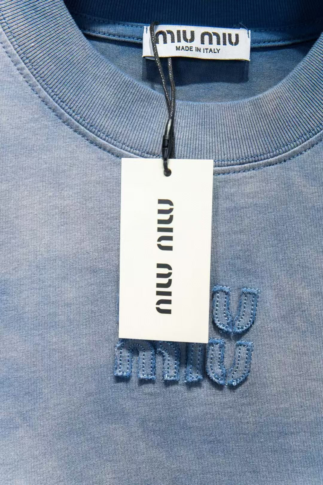 New round neck T-shirt