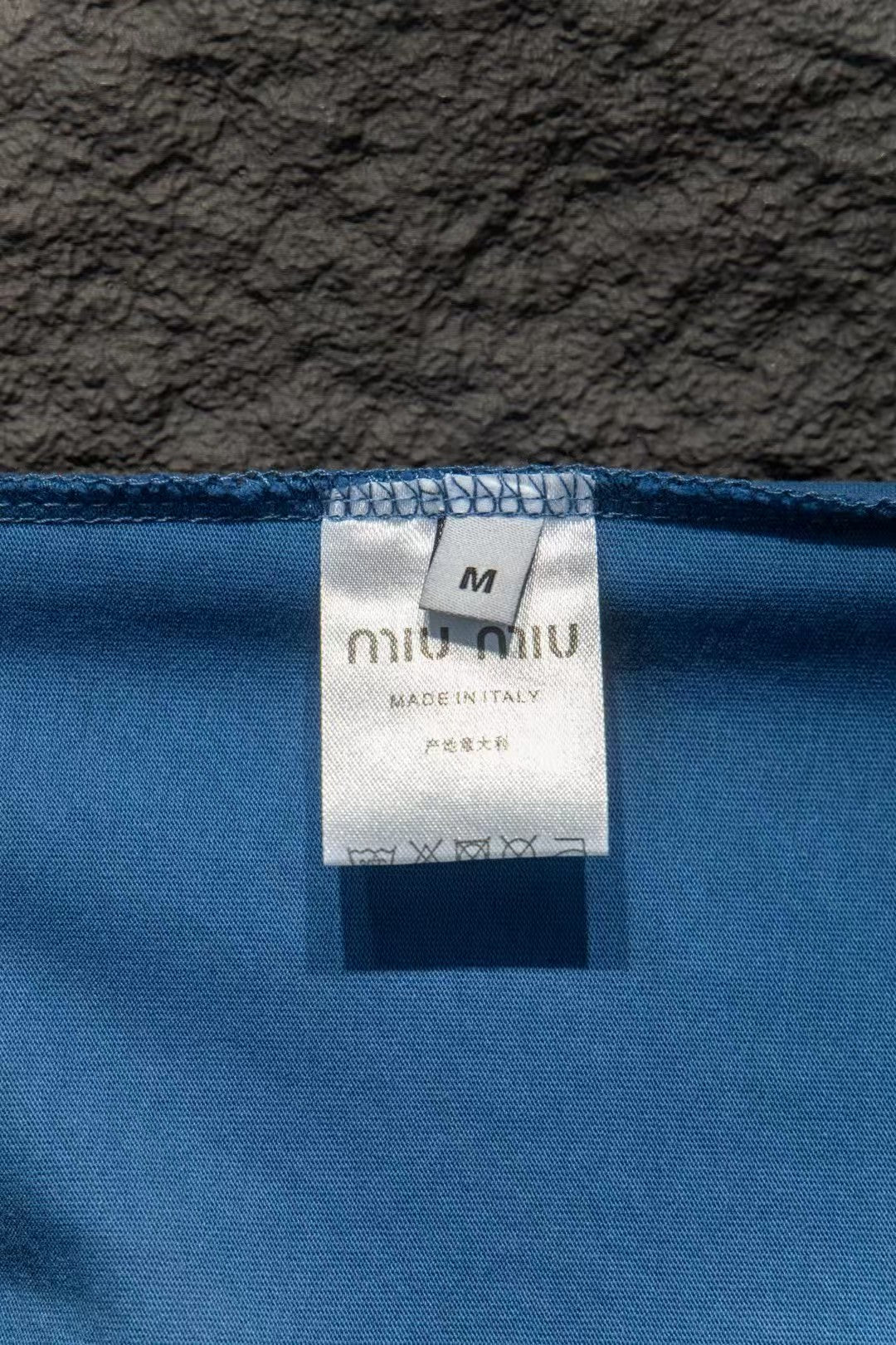 New round neck T-shirt