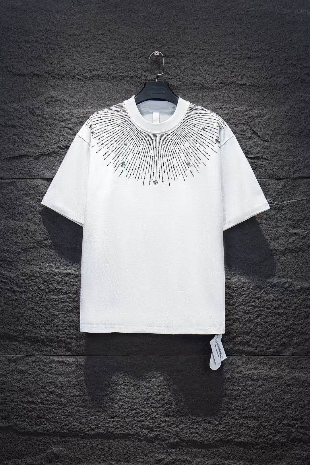 New round neck T-shirt