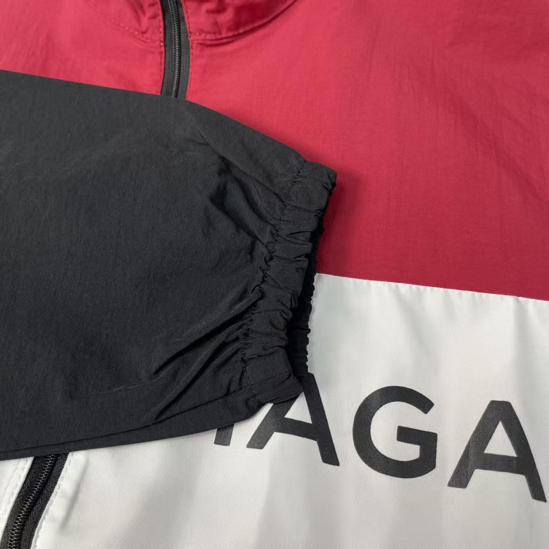 The first generation of red spliced slogan stormcoat jacket