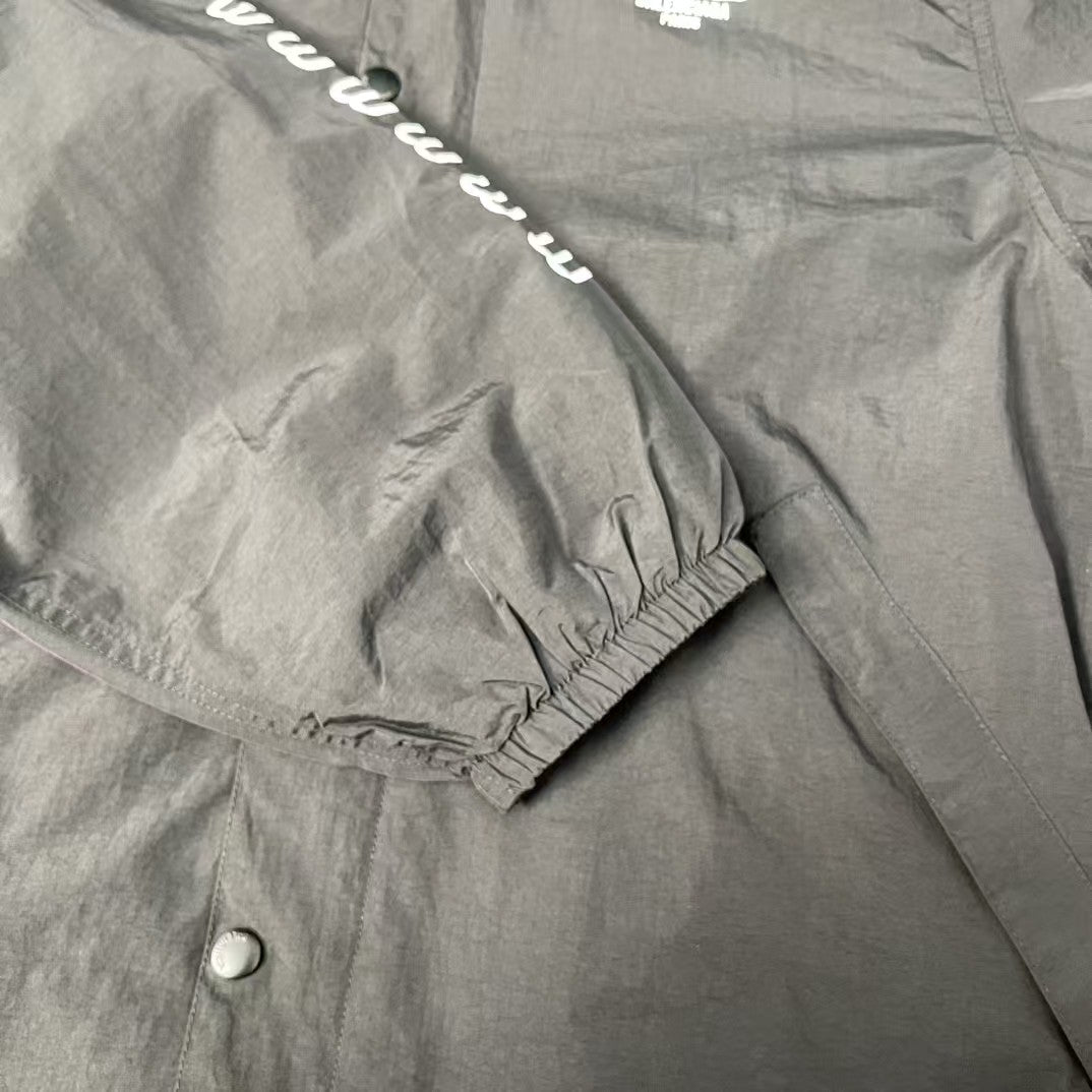 Lock lock waterproof jacket