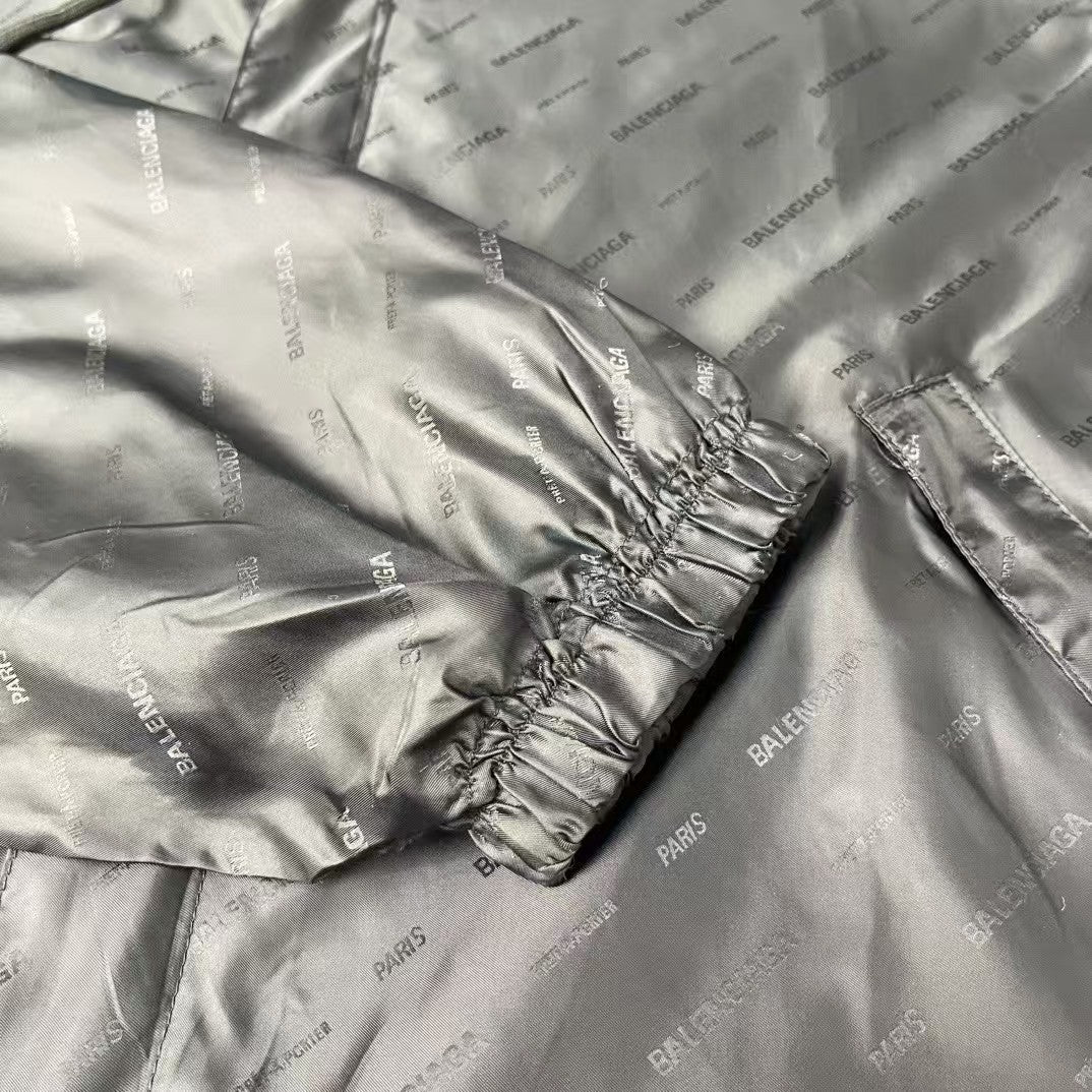 Bullet screen dark patterned jacquard assault jacket