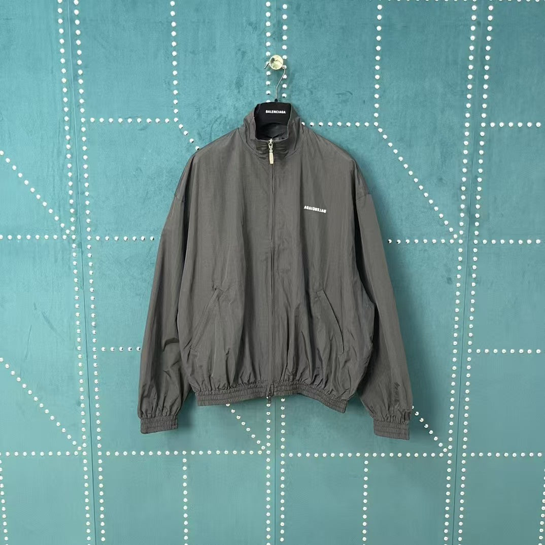 Mirror letter embroidered submachine jacket