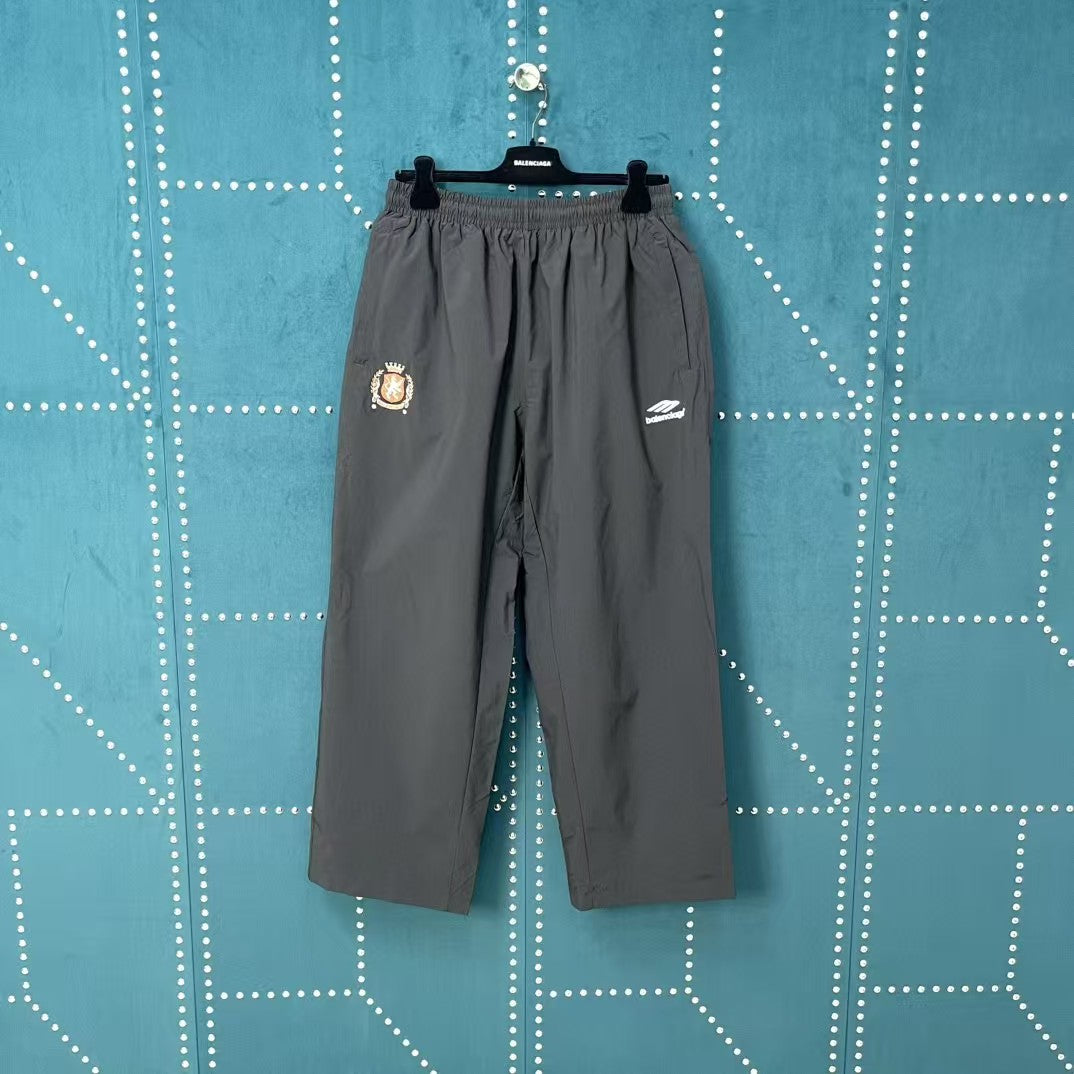 Embroidered inlaid woven pants