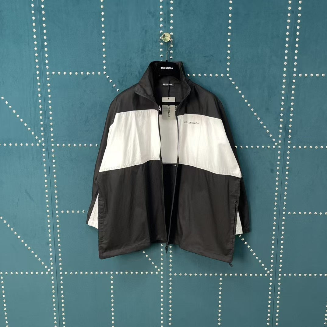 Embroidered submachine jacket with stitched back