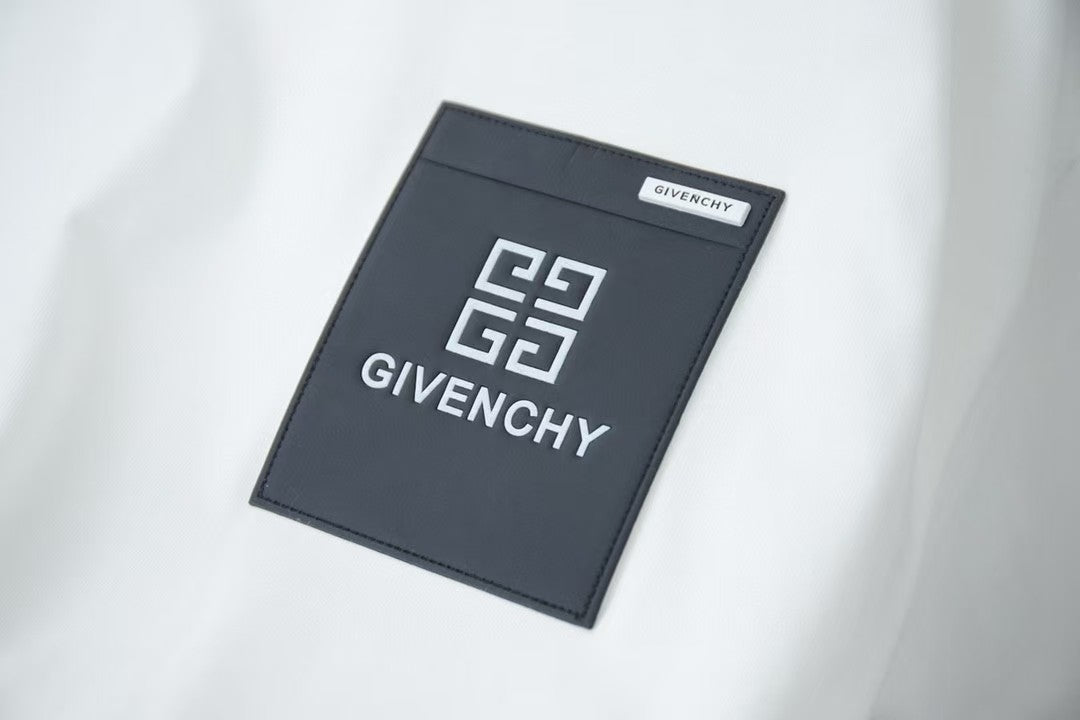 Early Spring New 3D Leather Brand Hardware Letter Logo Short Sleeve