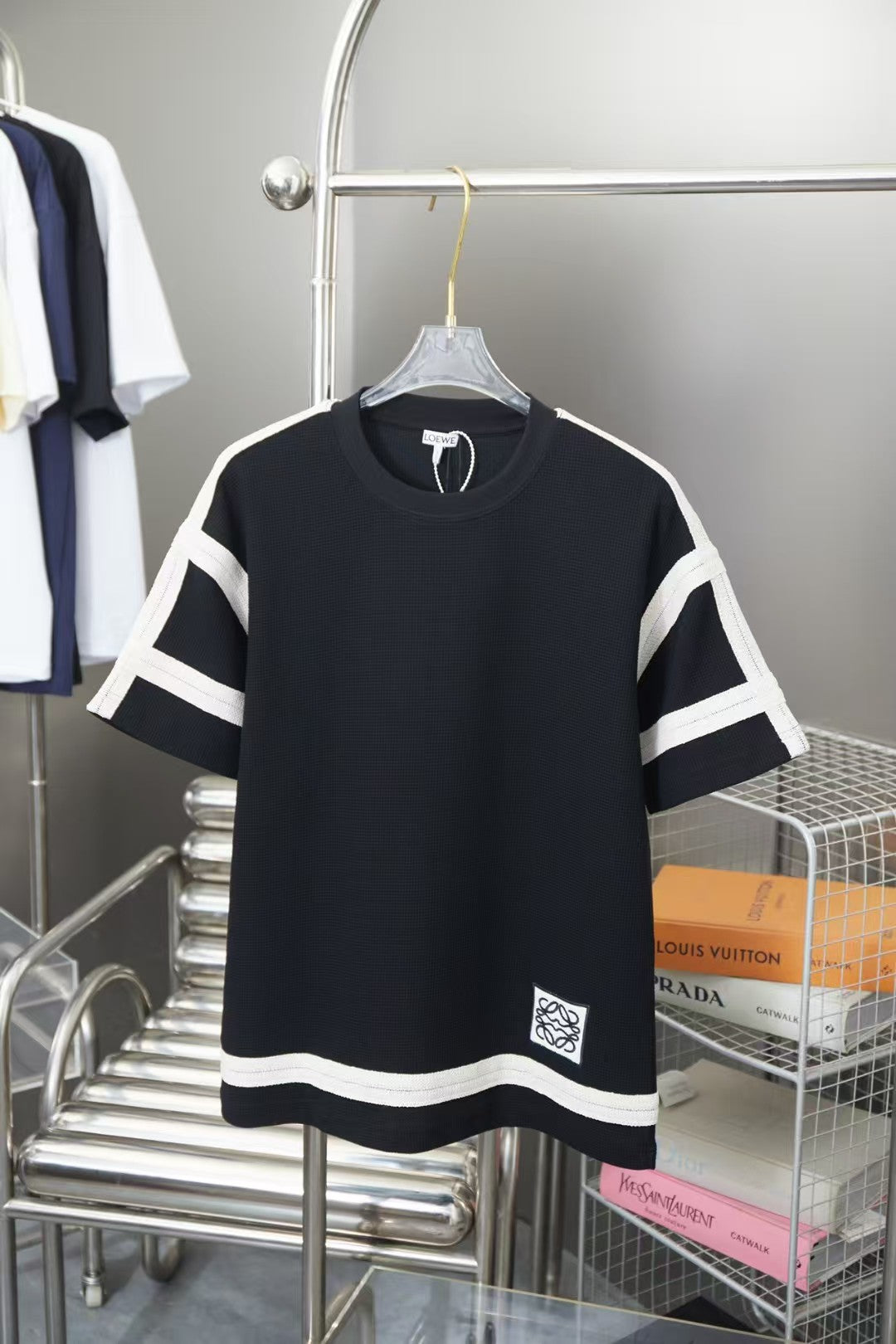 Early spring new classic woven short sleeved shirt