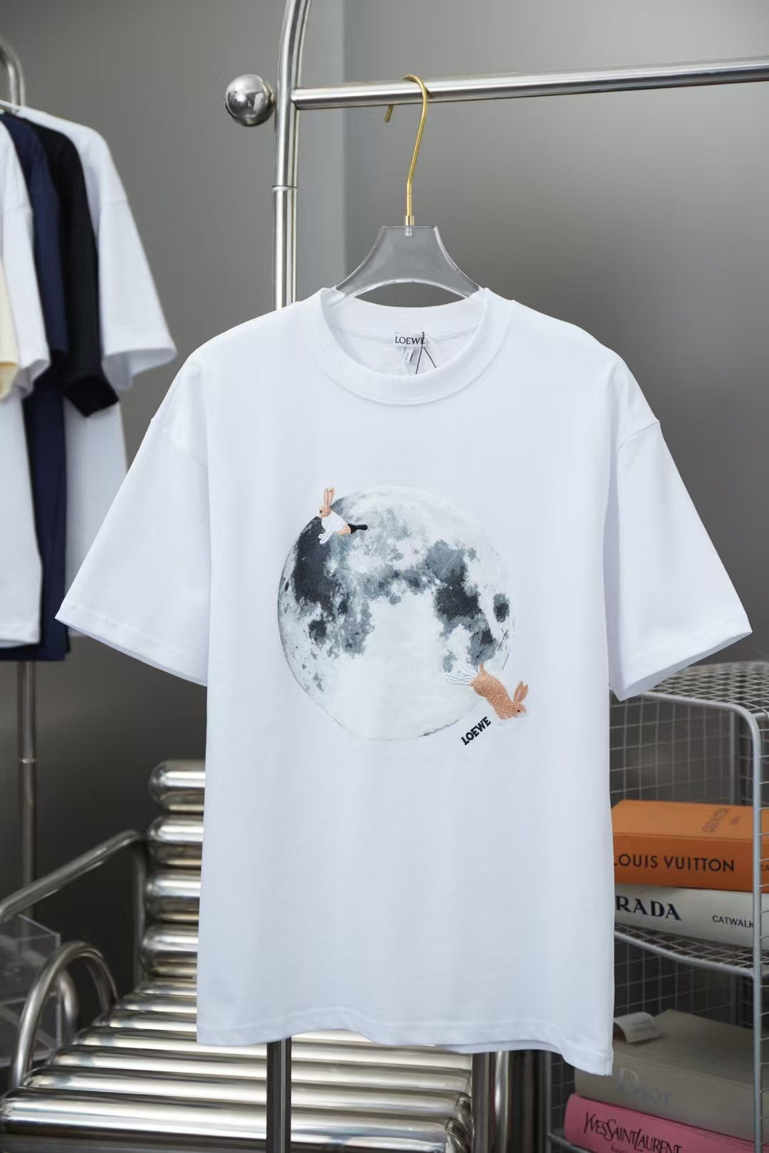 Early Spring New Moon Rabbit Embroidered Short Sleeve