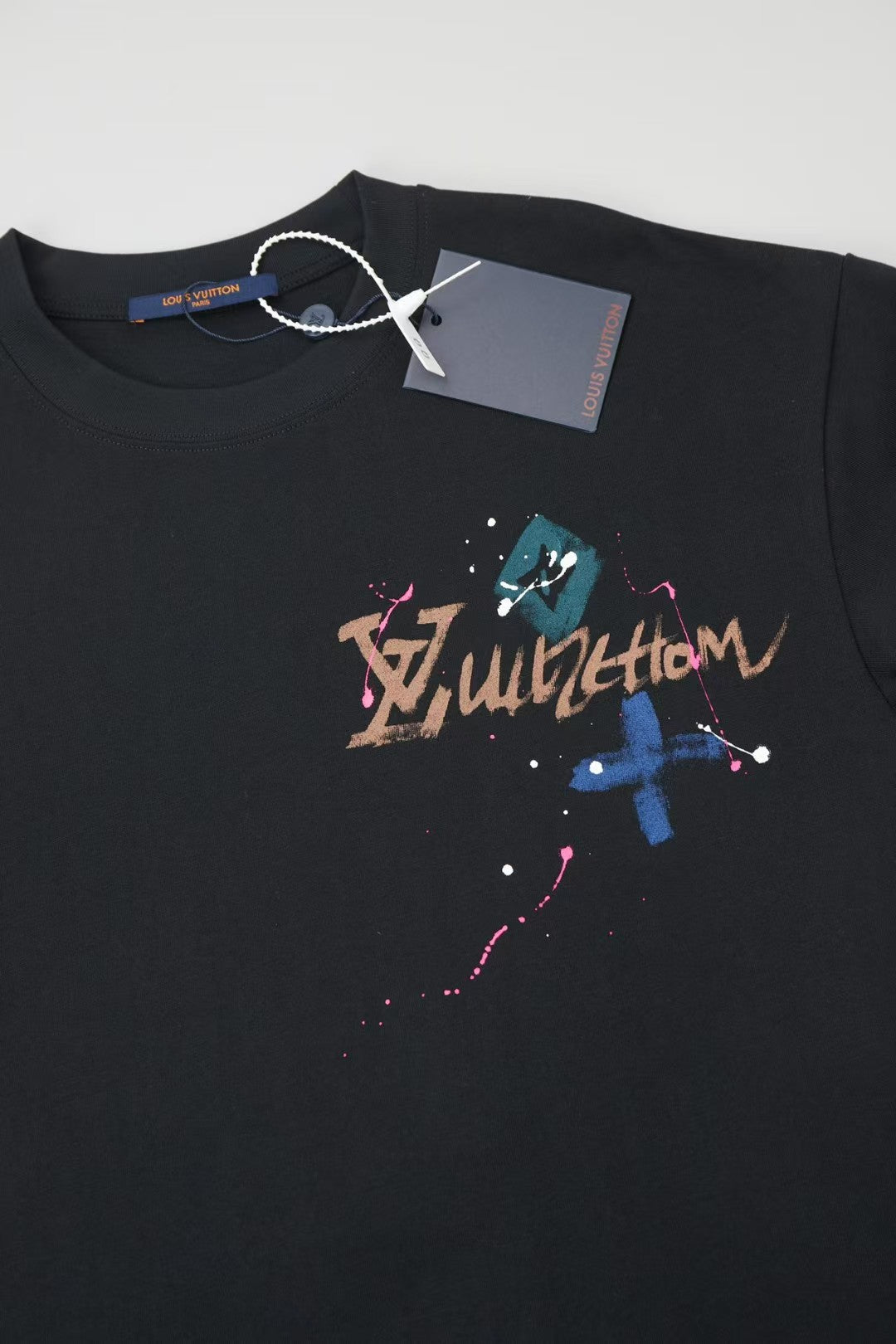 New graffiti hand-painted logo logo short sleeved shirt