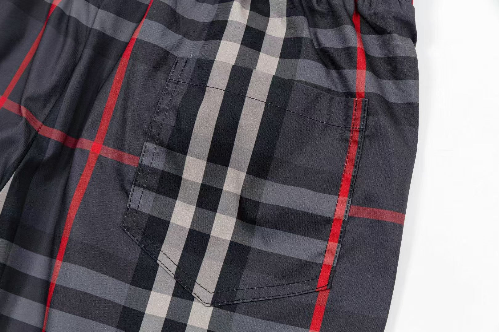 New quick drying beach shorts