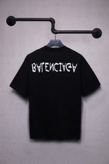 Front and back letter graffiti printed short sleeved T-shirt