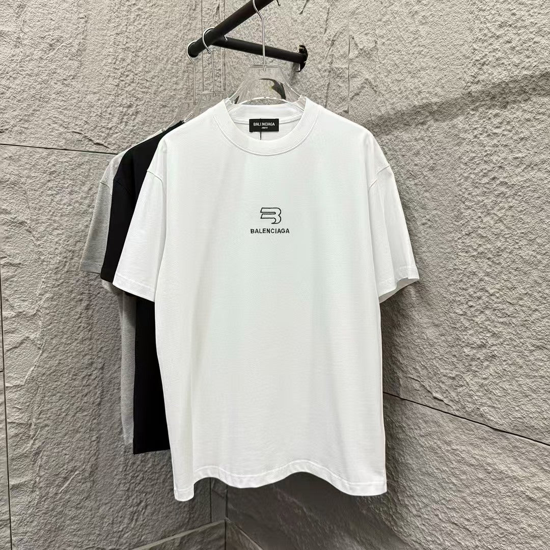 25 Spring/Summer New Style Embroidered Personalized Letter Logo with Back Printed T-shirt