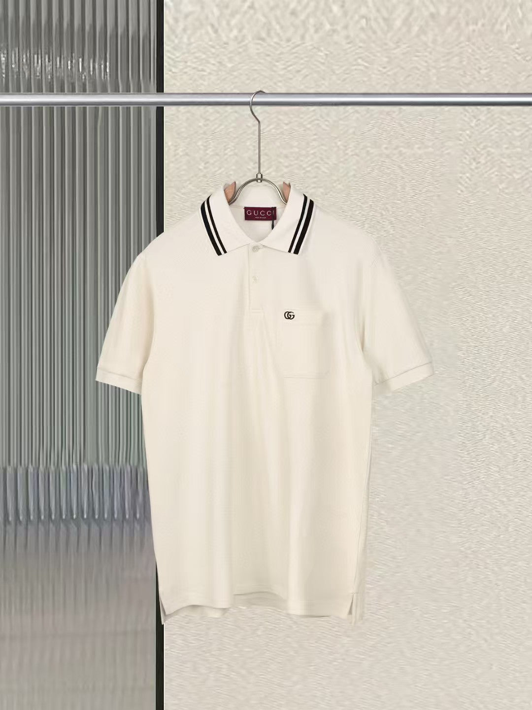 Collar polo shirt