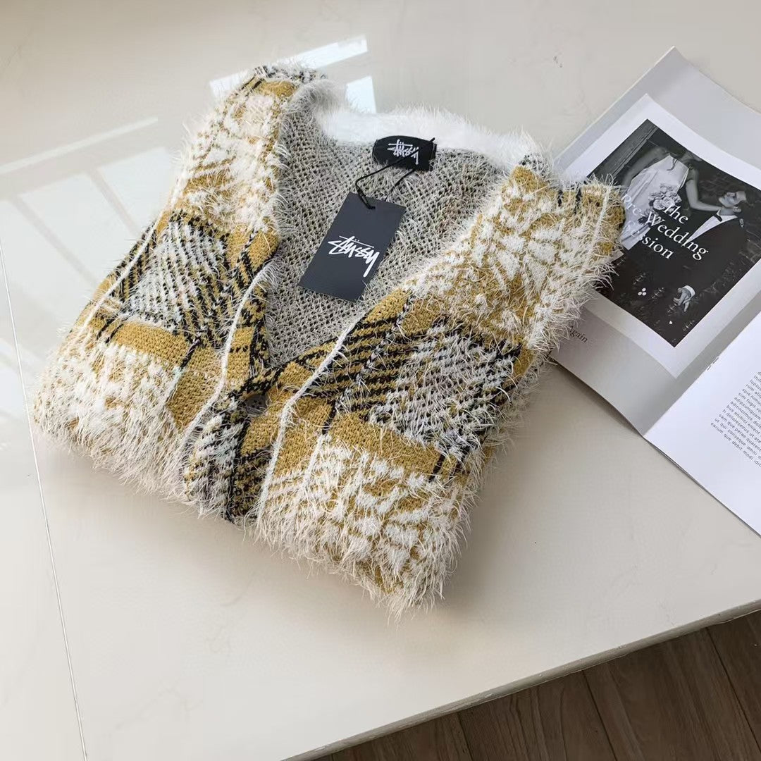 Grid V-neck buckle classic autumn/winter cardigan sweater