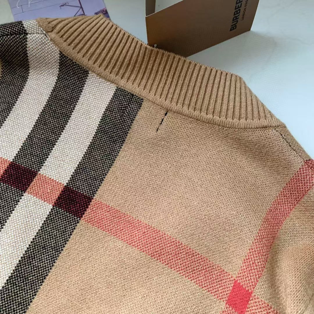 Classic Evergreen Plaid Starting Long Sleeve Sweater
