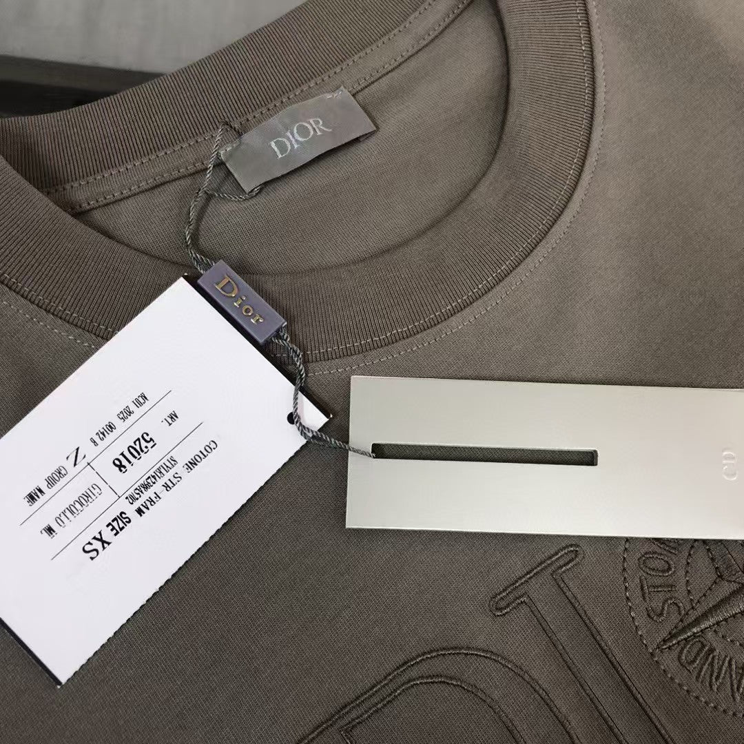 Round neck short sleeved T-shirt for couples