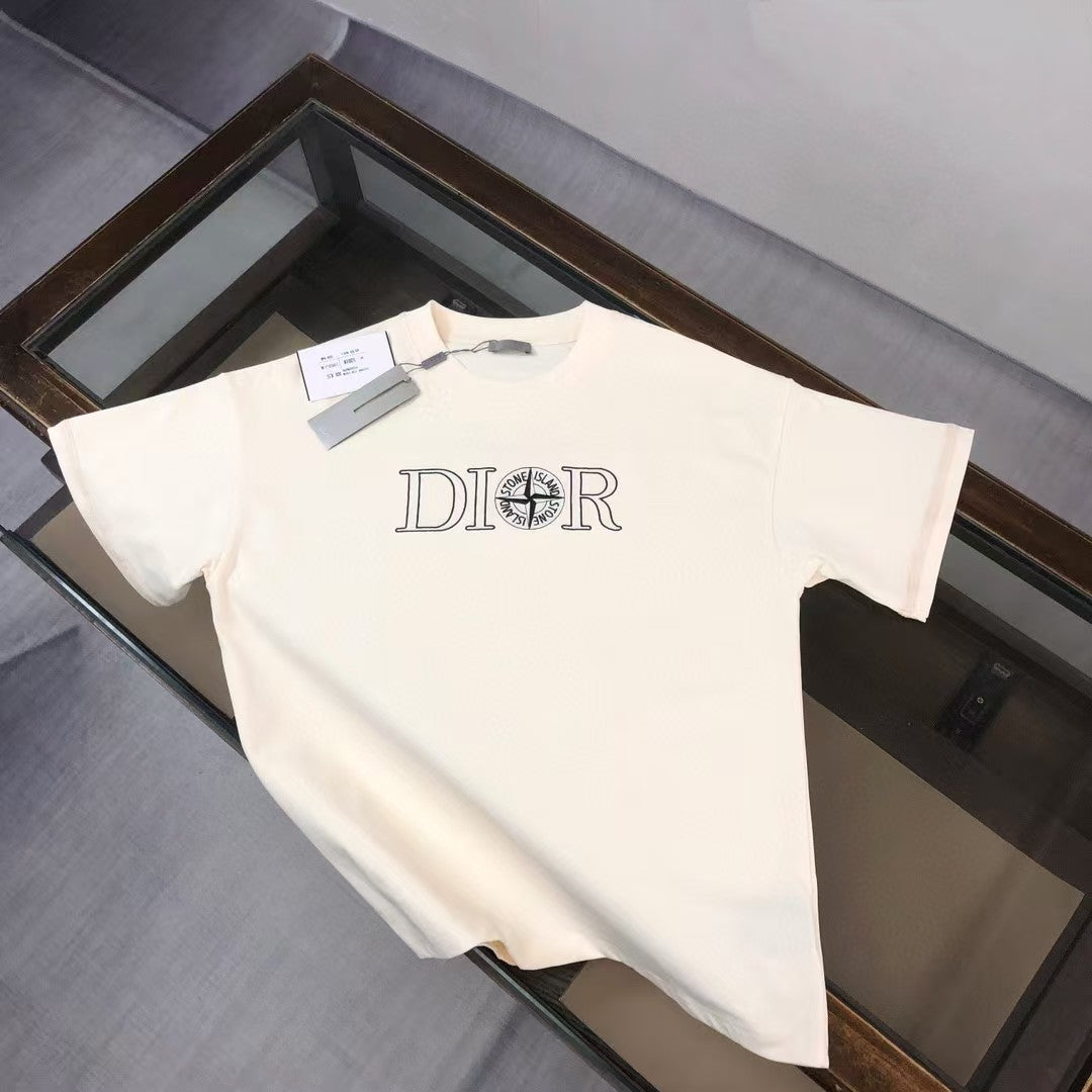 Round neck short sleeved T-shirt for couples
