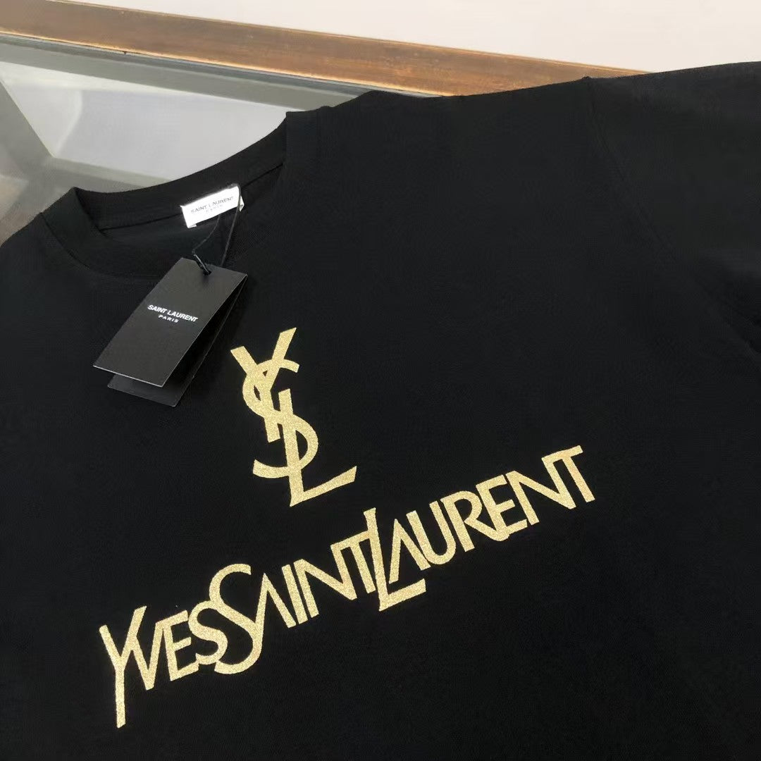 Round neck short sleeved T-shirt for couples