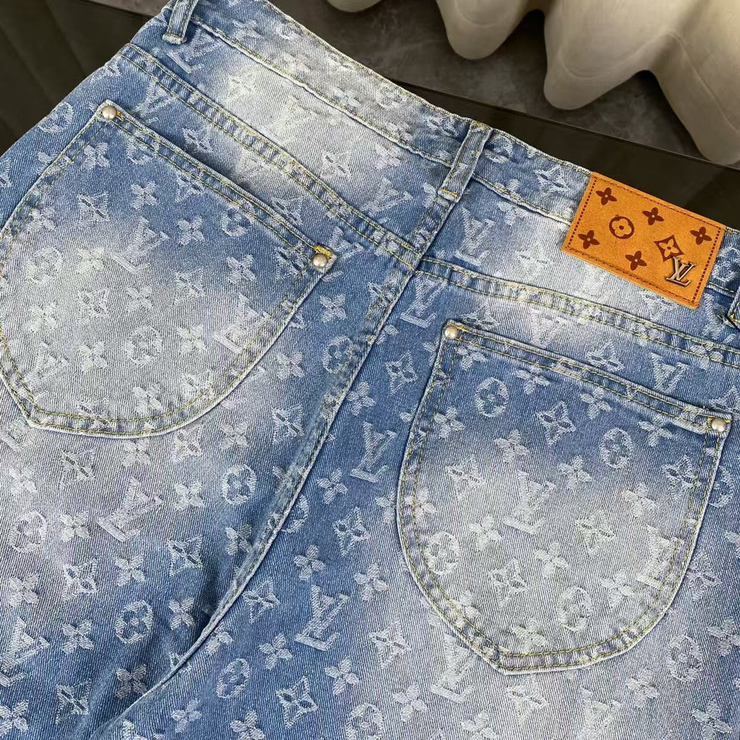 Classic washed blue distressed jacquard jeans