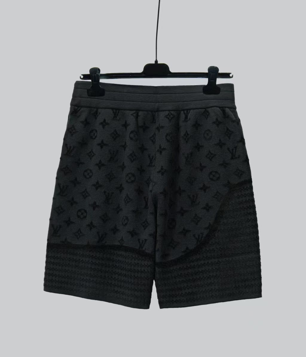 Black Knitted Set (can be purchased separately)