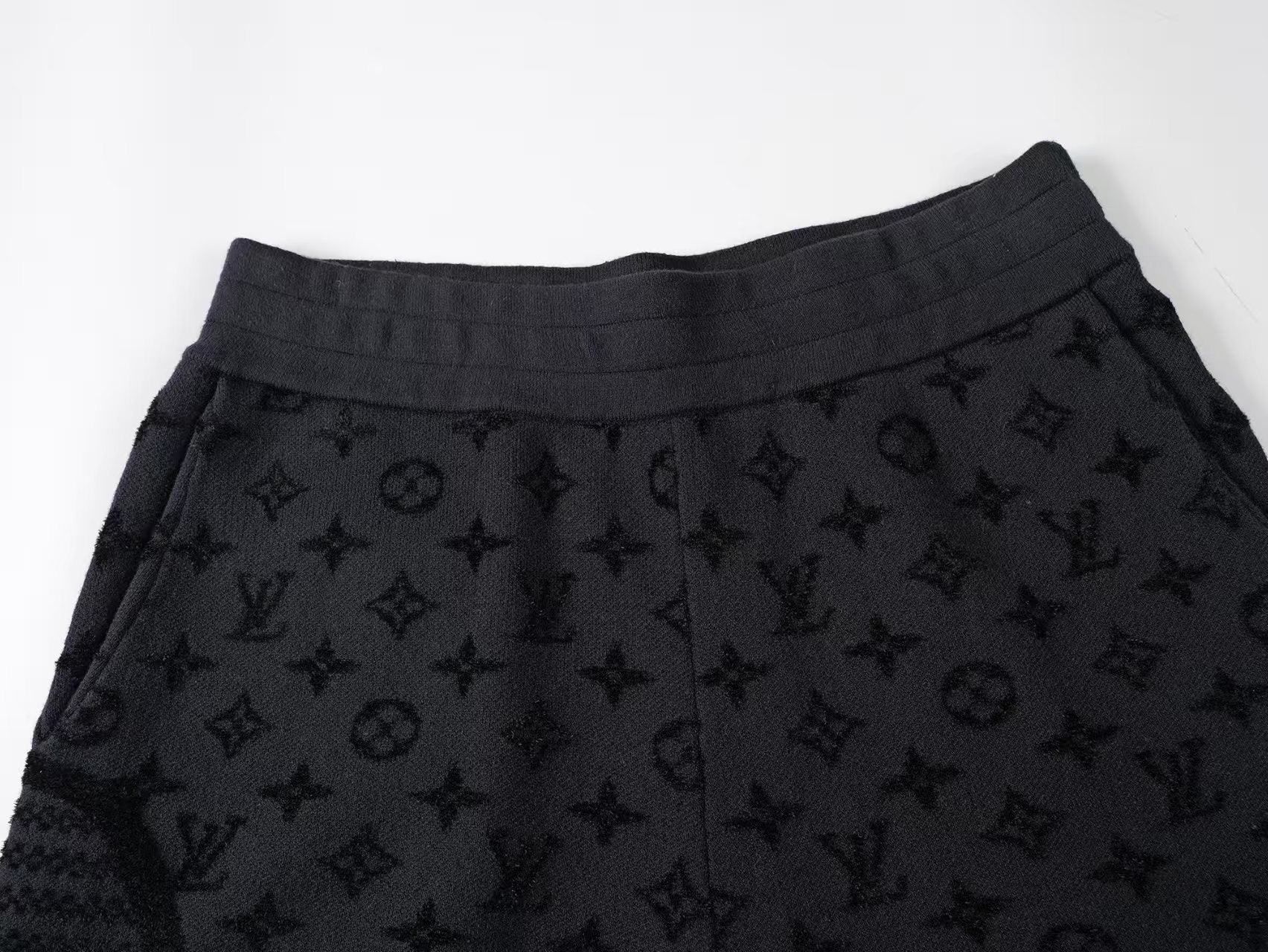 Black Knitted Set (can be purchased separately)