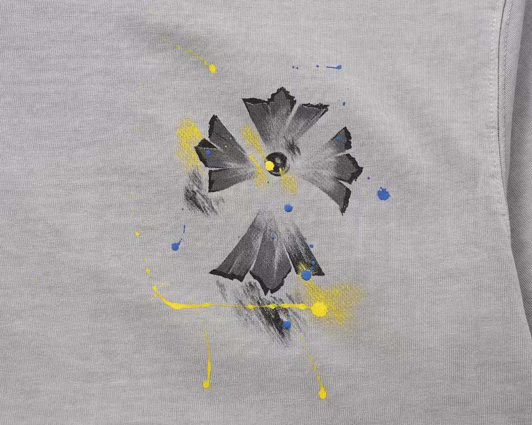 New printed short sleeved T-shirt