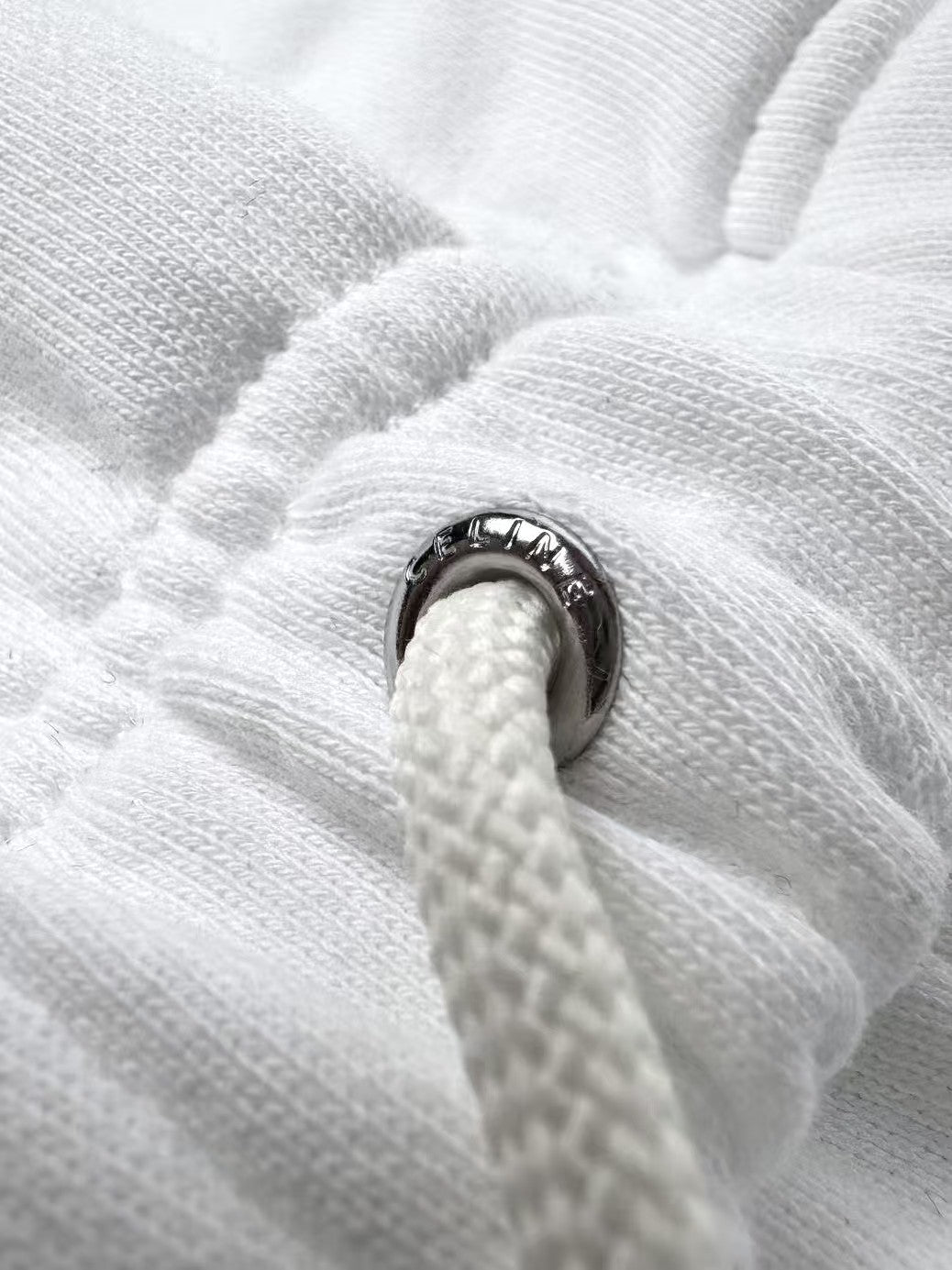 Embroidered casual shorts