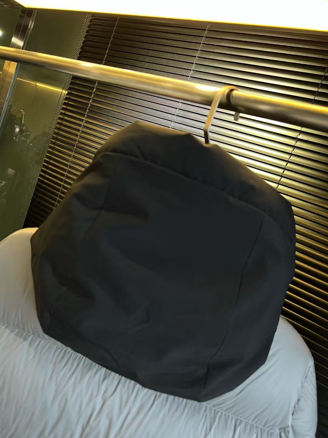 Hooded stand up collar down jacket