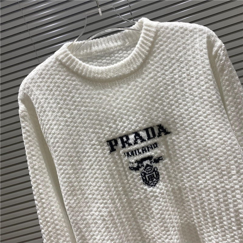 Standard jacquard Fried Dough Twists round neck sweater