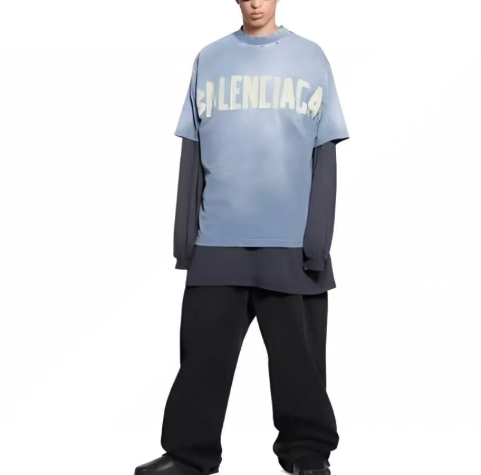 Blue round neck T-shirt