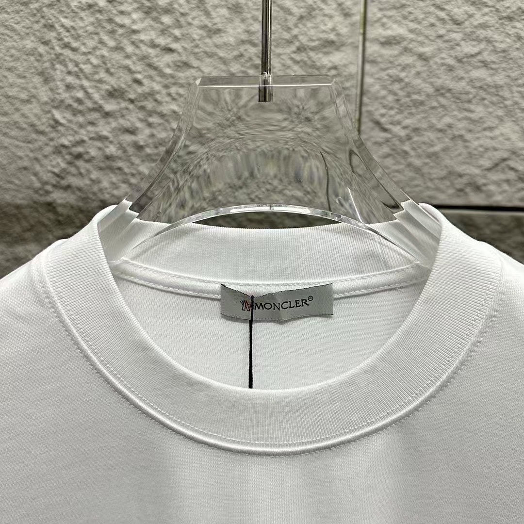Spring/Summer New Pattern Embroidered T-shirt