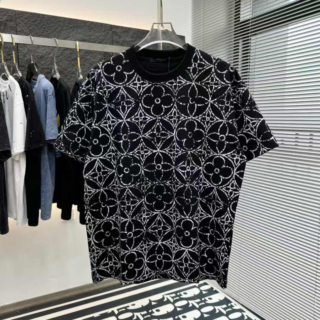 New product 🆕 Full printed T-shirt
