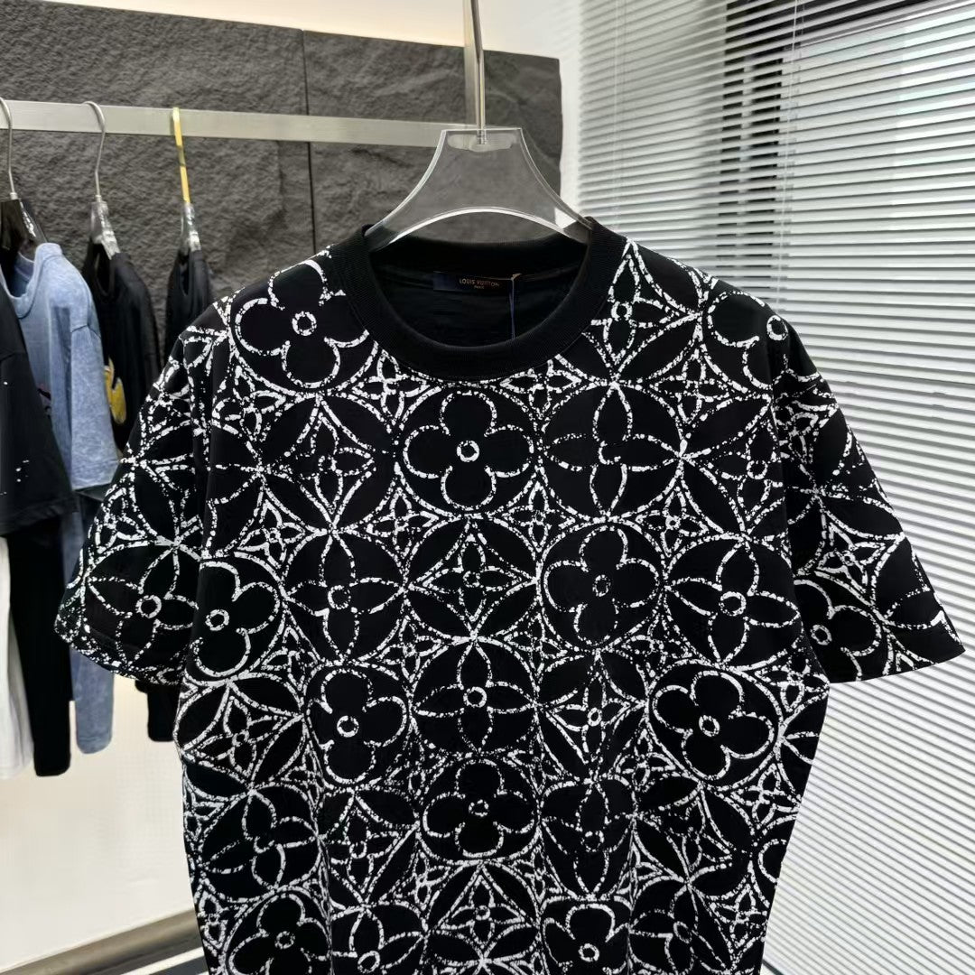 New product 🆕 Full printed T-shirt