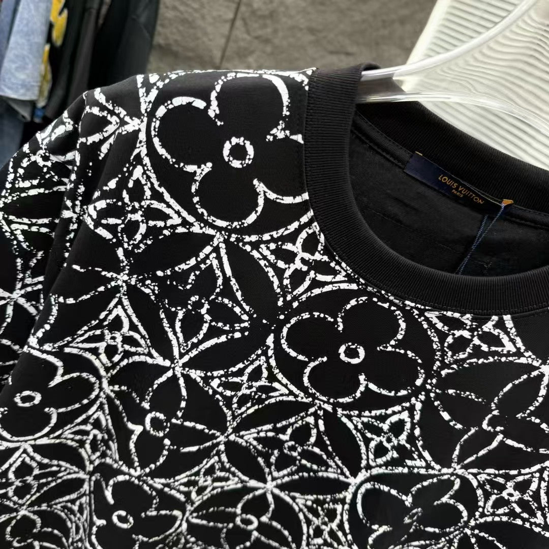 New product 🆕 Full printed T-shirt