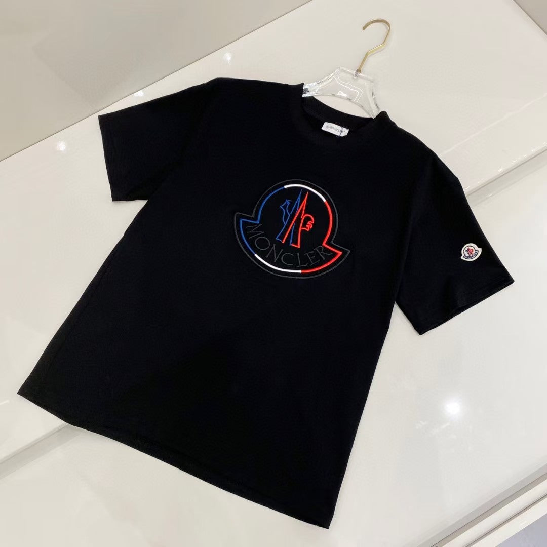 New embroidered large logo round neck short sleeved T-shirt