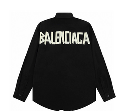 tape-embossed logo shirt on back