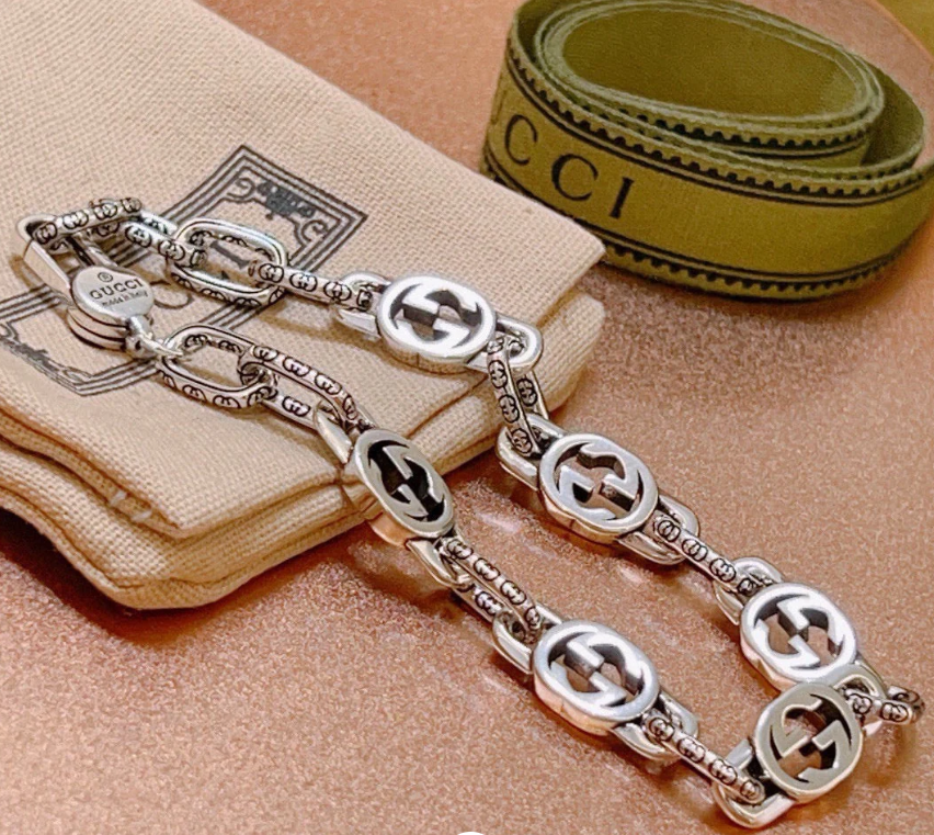 Bracelet.