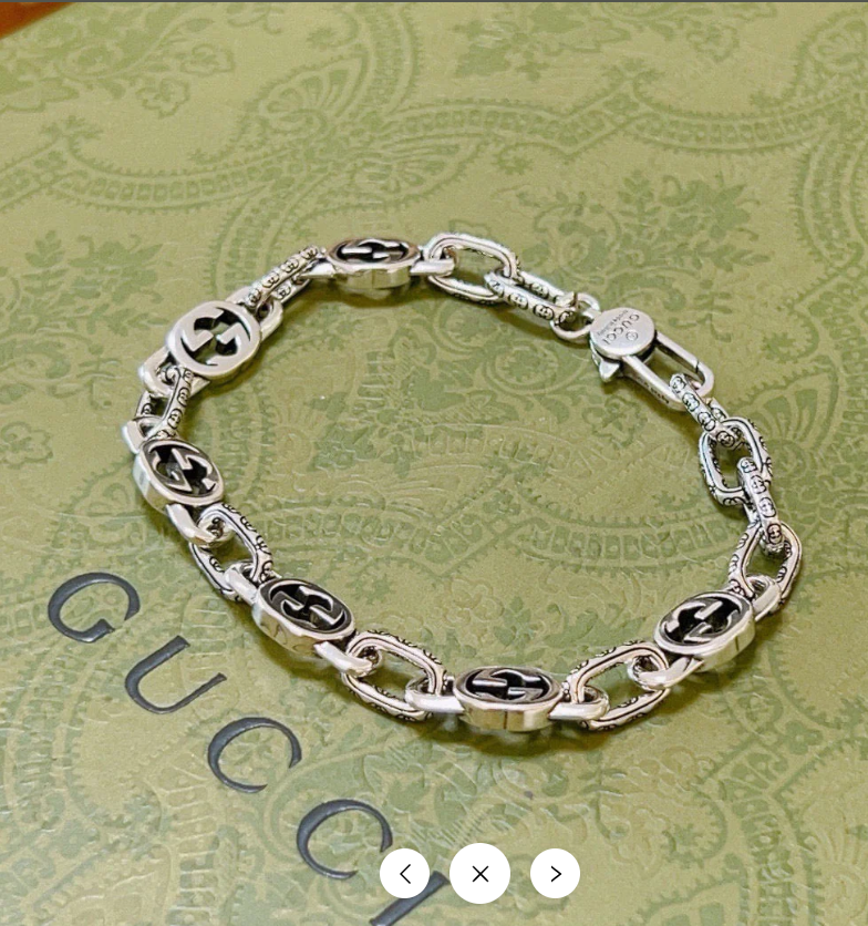 Bracelet.