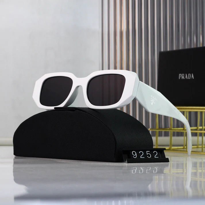 Fashion trend classic small square ink blots