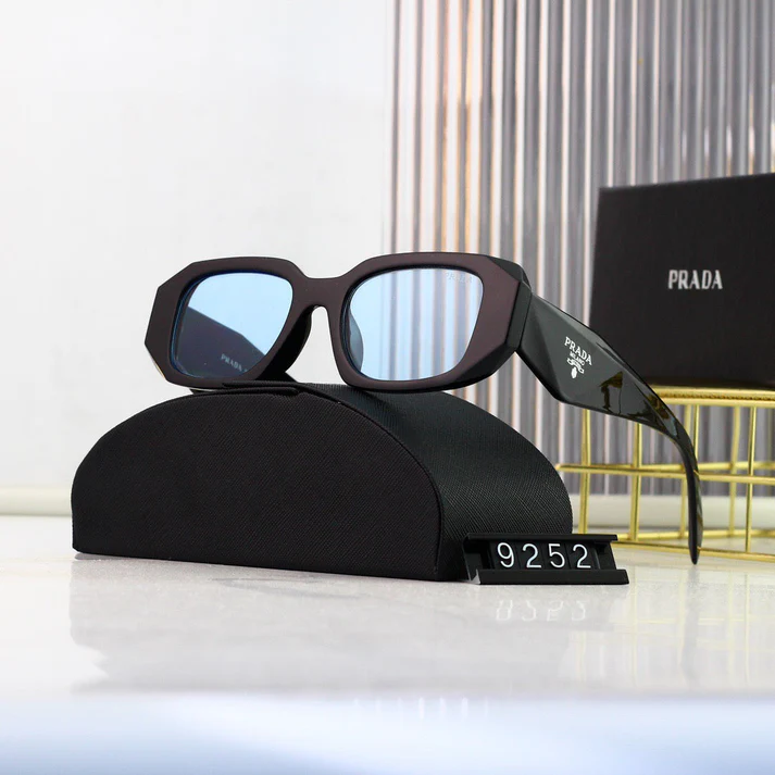 Fashion trend classic small square ink blots